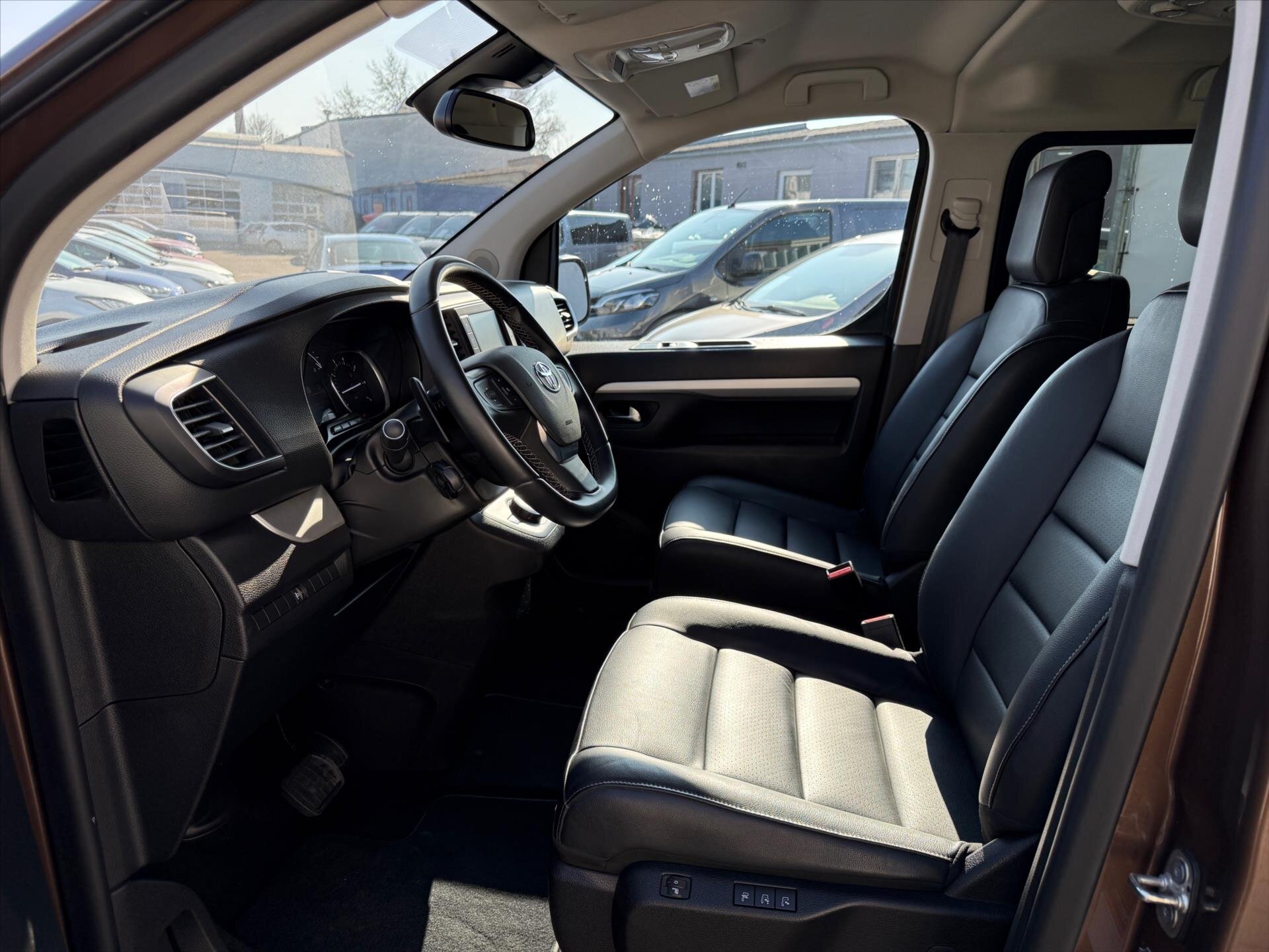 Toyota ProAce Verso VAN / Minibus 2,0 l 130 kw