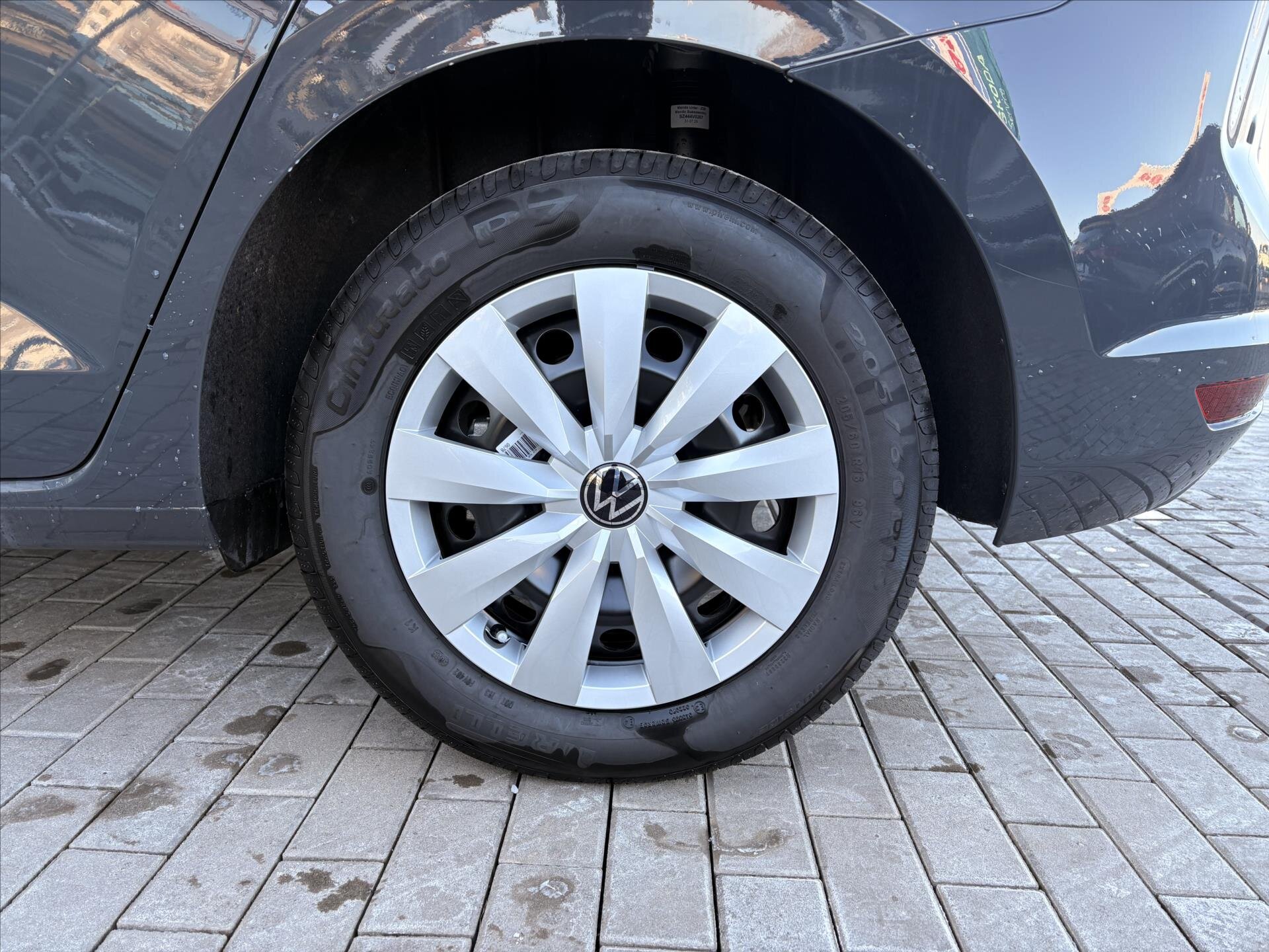 Volkswagen Touran MPV 1,5 l 110 kw