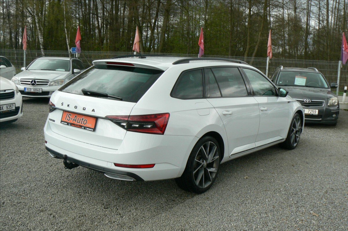 Škoda Superb Kombi 2,0 l 140 kw