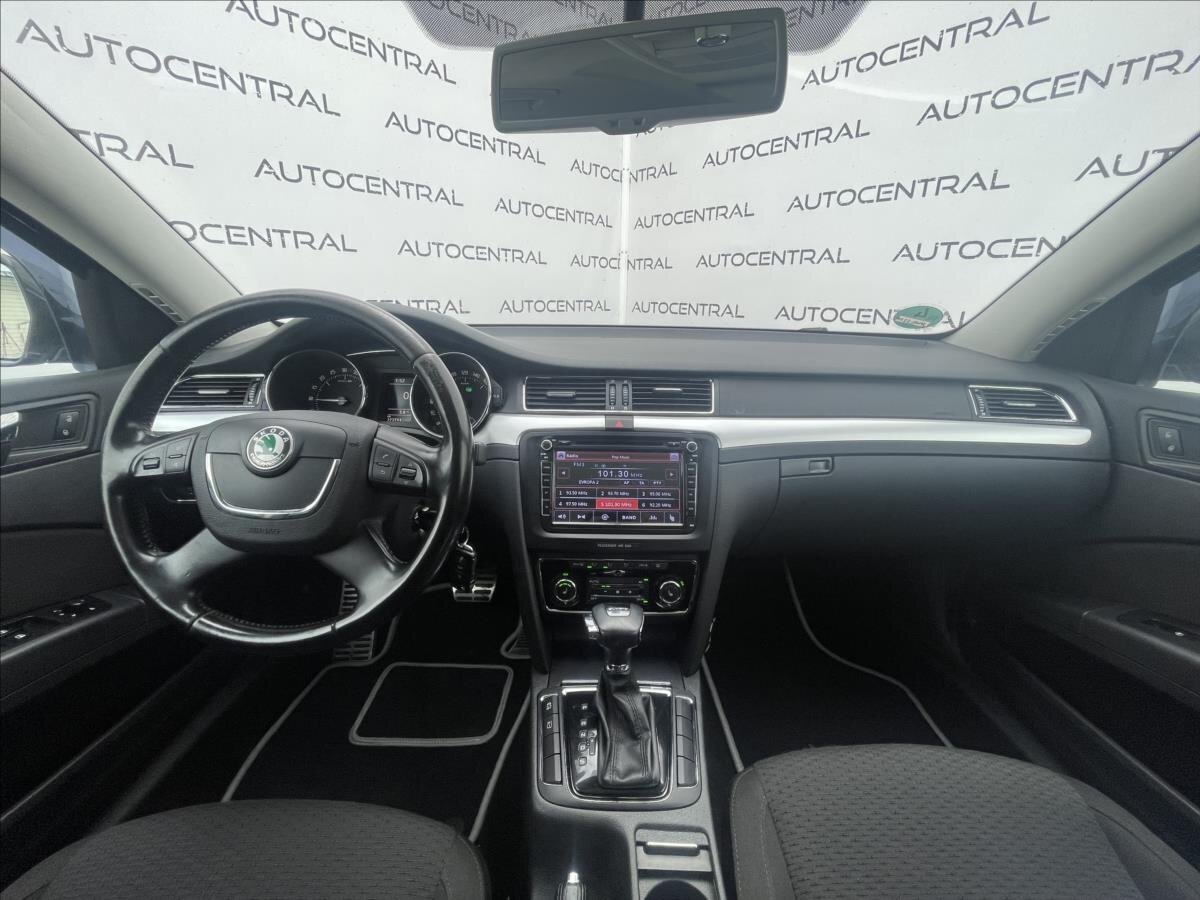 Škoda Superb Kombi 2,0 l 103 kw