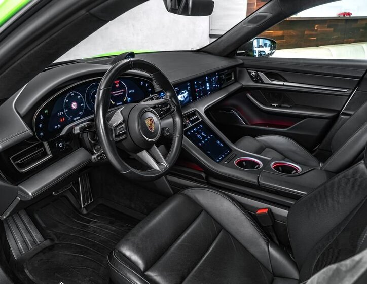 Porsche Taycan Kombi 0,0 500 kw