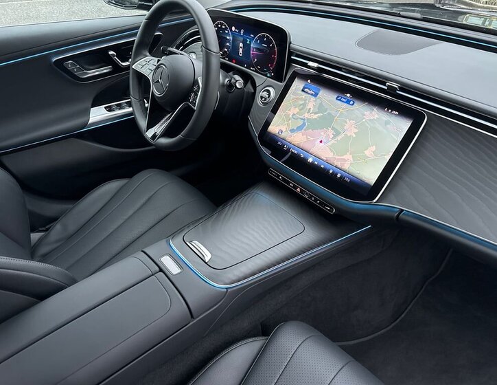 Mercedes-Benz Třídy E 12