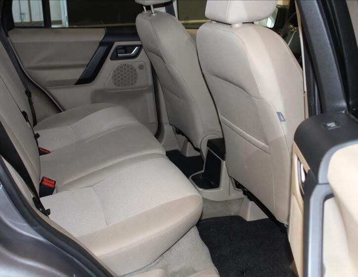 Land Rover Freelander 18