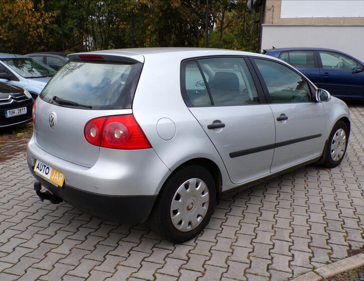 Volkswagen Golf Hatchback 1,6 l 85 kw