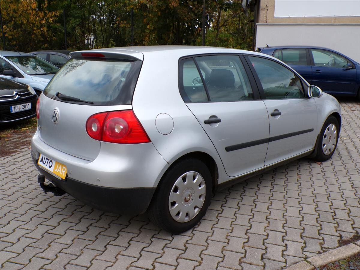 Volkswagen Golf Hatchback 1,6 l 85 kw