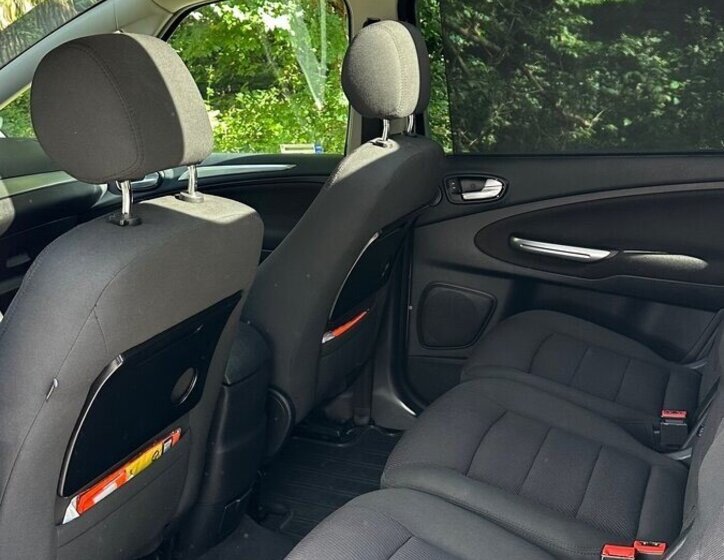 Ford S-MAX MPV 0,0 147 kw