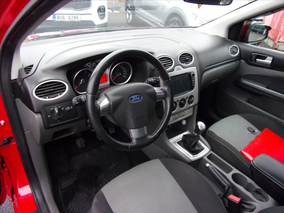 Ford Focus Hatchback 1,6 l 74 kw