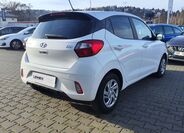 Hyundai i10 4