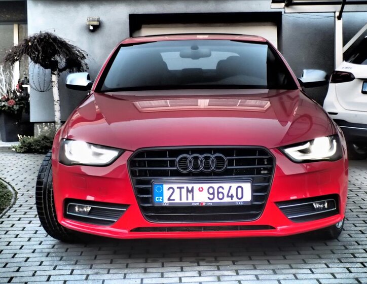 Audi S4 2