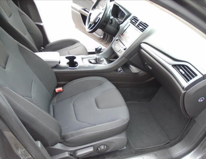 Ford Mondeo Kombi 2,0 l 110 kw