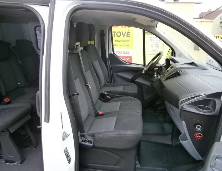 Ford Transit Custom 9
