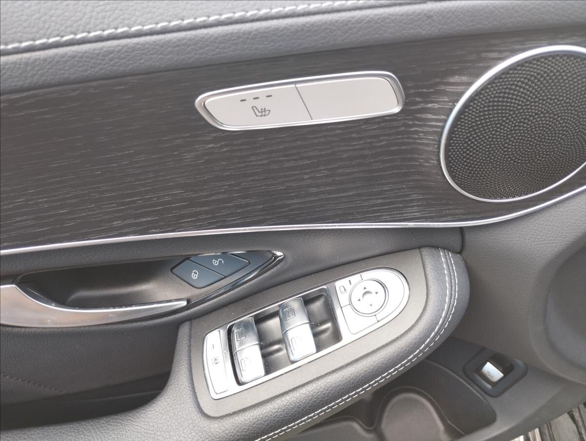 Mercedes-Benz Třídy C Kombi 2,0 l 143 kw
