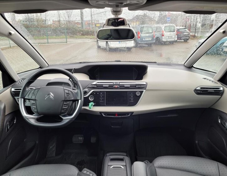 Citroën C4 SpaceTourer Kombi 2,0 l 120 kw