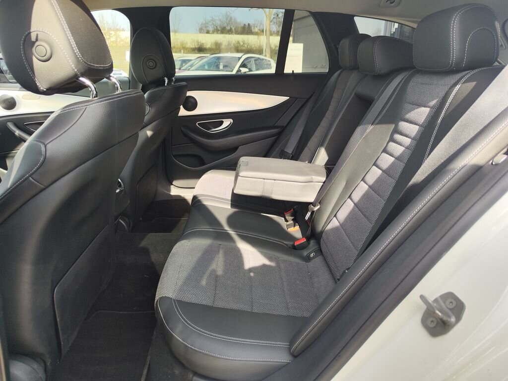 Mercedes-Benz Třídy E Kombi 2,0 l 143 kw