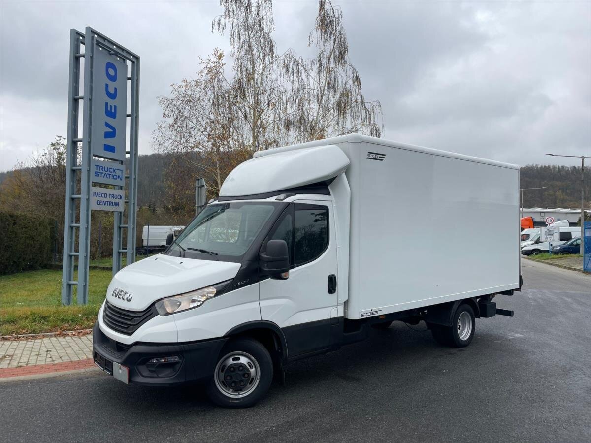 Iveco Daily Skříň 2,3 l 0