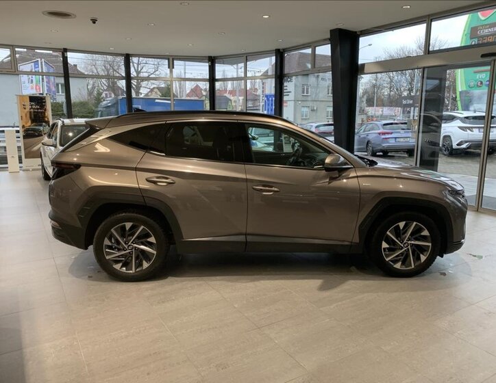 Hyundai Tucson SUV 1,6 l 132 kw