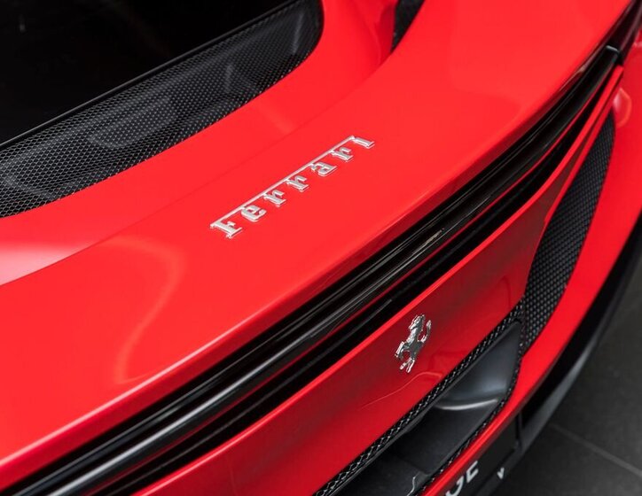 Ferrari Ostatní Kupé 3,0 l 610 kw
