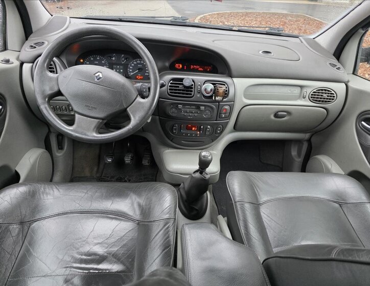 Renault Scénic Kombi 1,6 l 79 kw