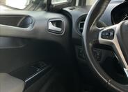 Ford Tourneo Courier 13