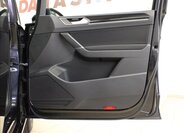 Volkswagen Touran MPV 1,5 l 110 kw