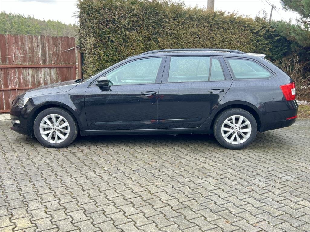 Škoda Octavia Kombi 2,0 l 110 kw