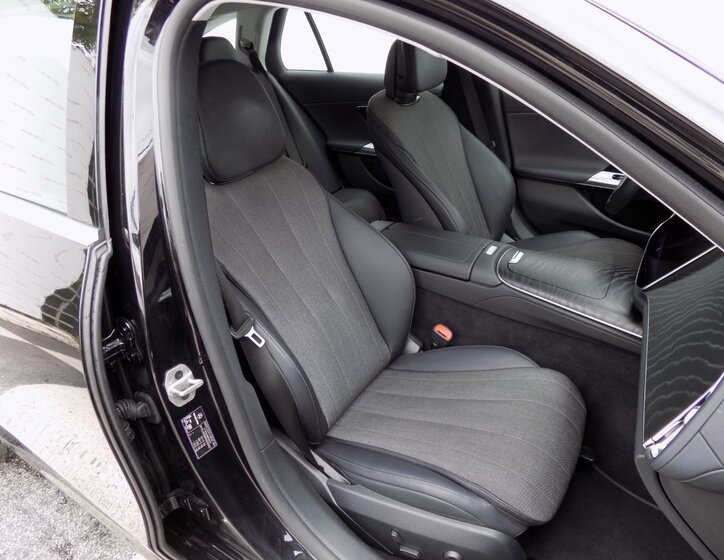 Mercedes-Benz Třídy E 17