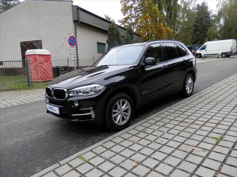BMW X5 Kombi 3,0 l 190 kw