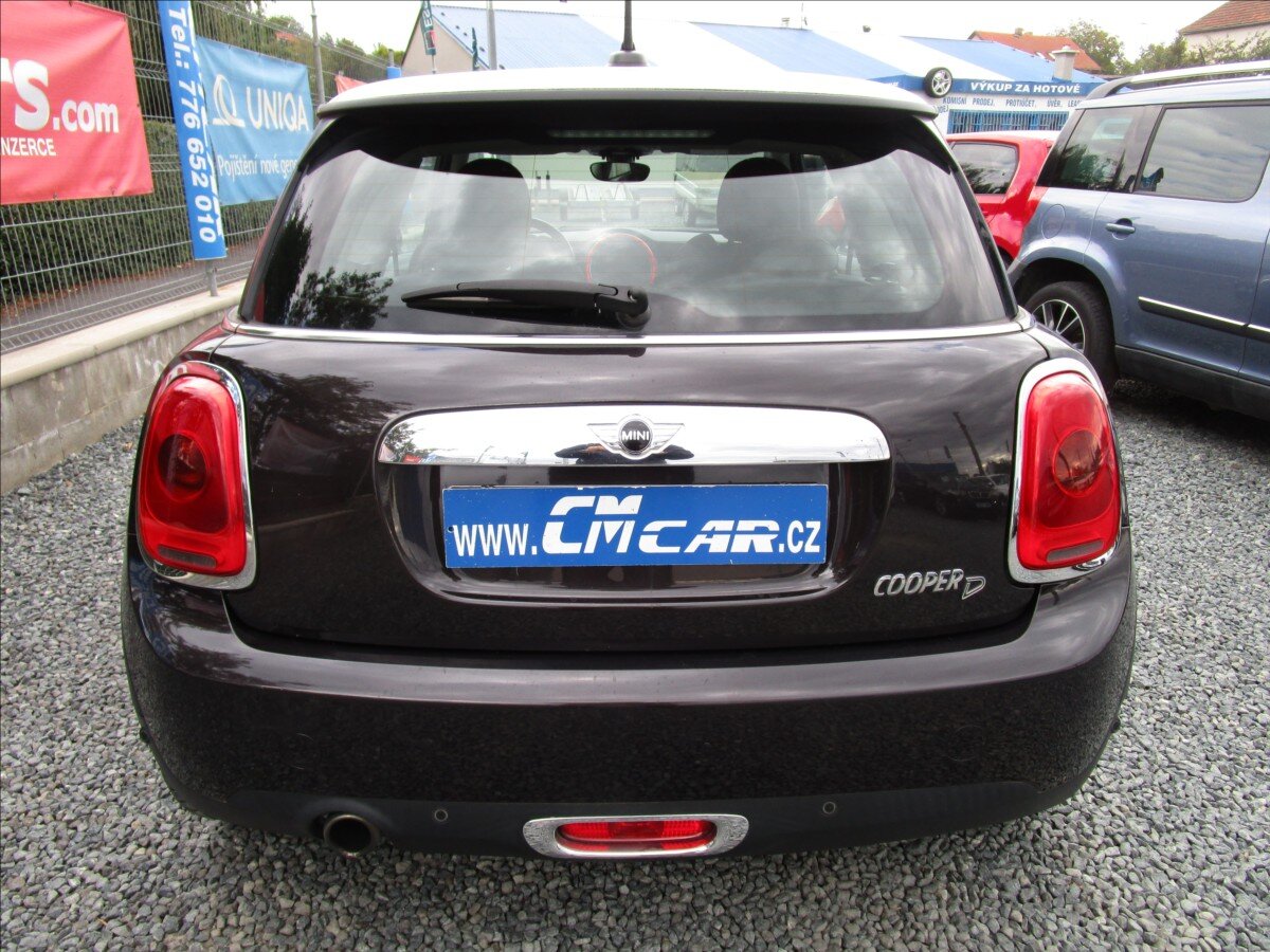 Mini Cooper Hatchback 1,5 l 85 kw