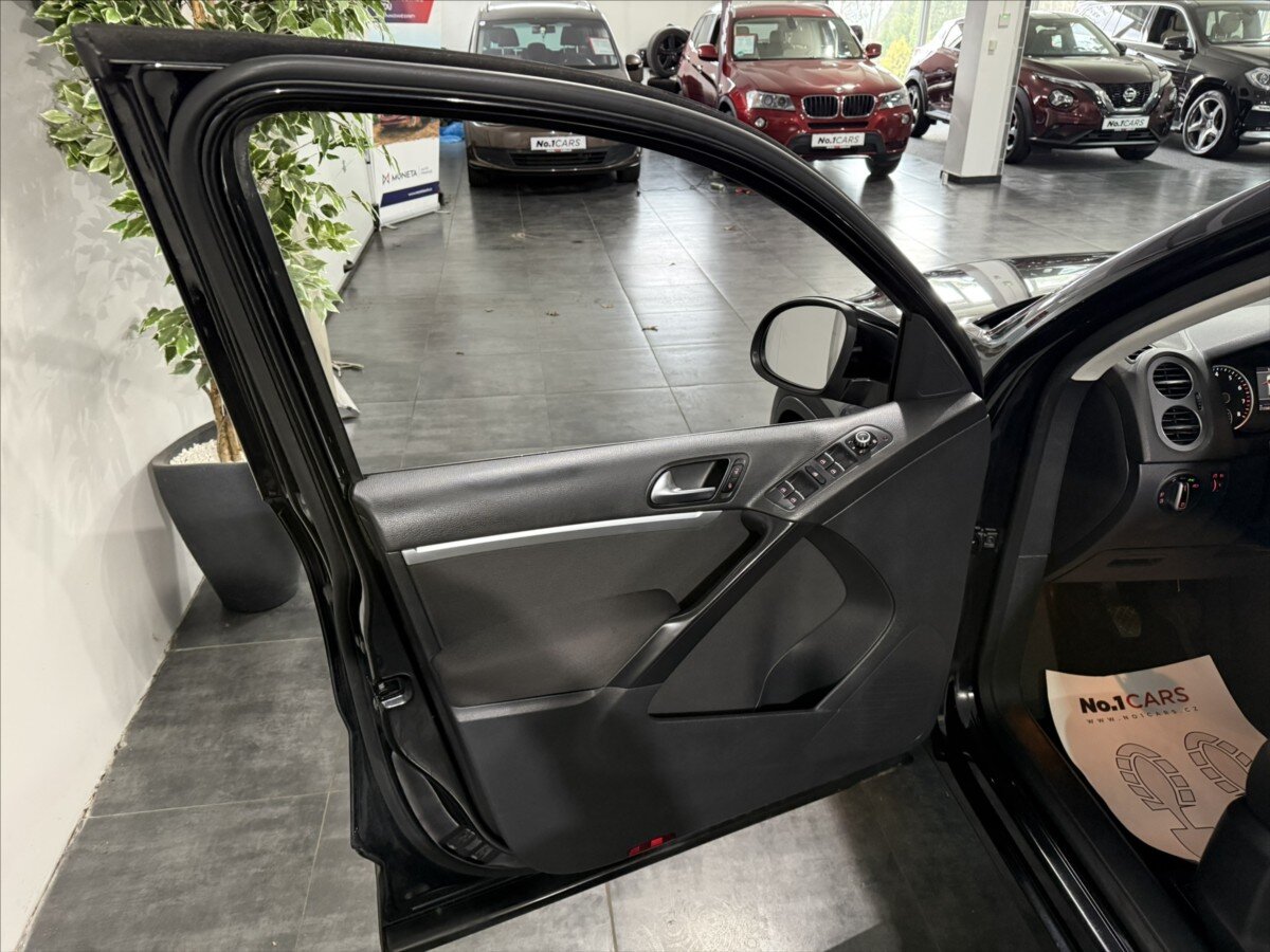 Volkswagen Tiguan SUV / Terénní 1,4 l 118 kw