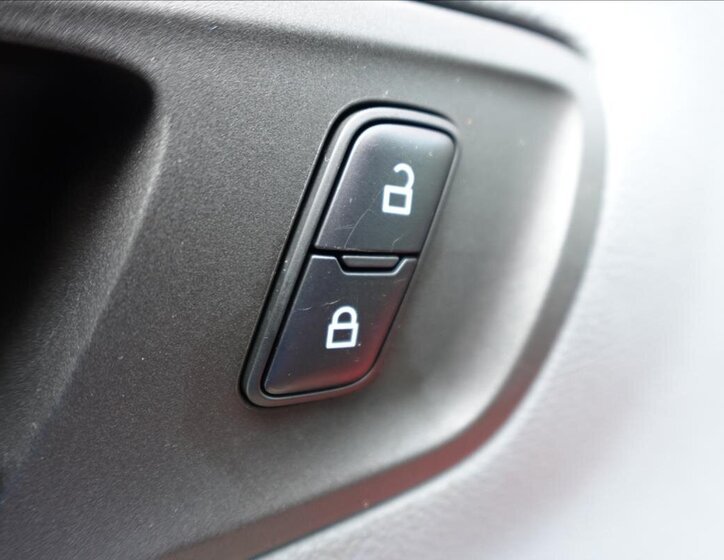 Ford Transit Ostatní 2,2 l 74 kw