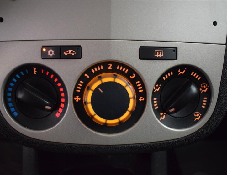 Opel Corsa Hatchback 1,2 l 59 kw