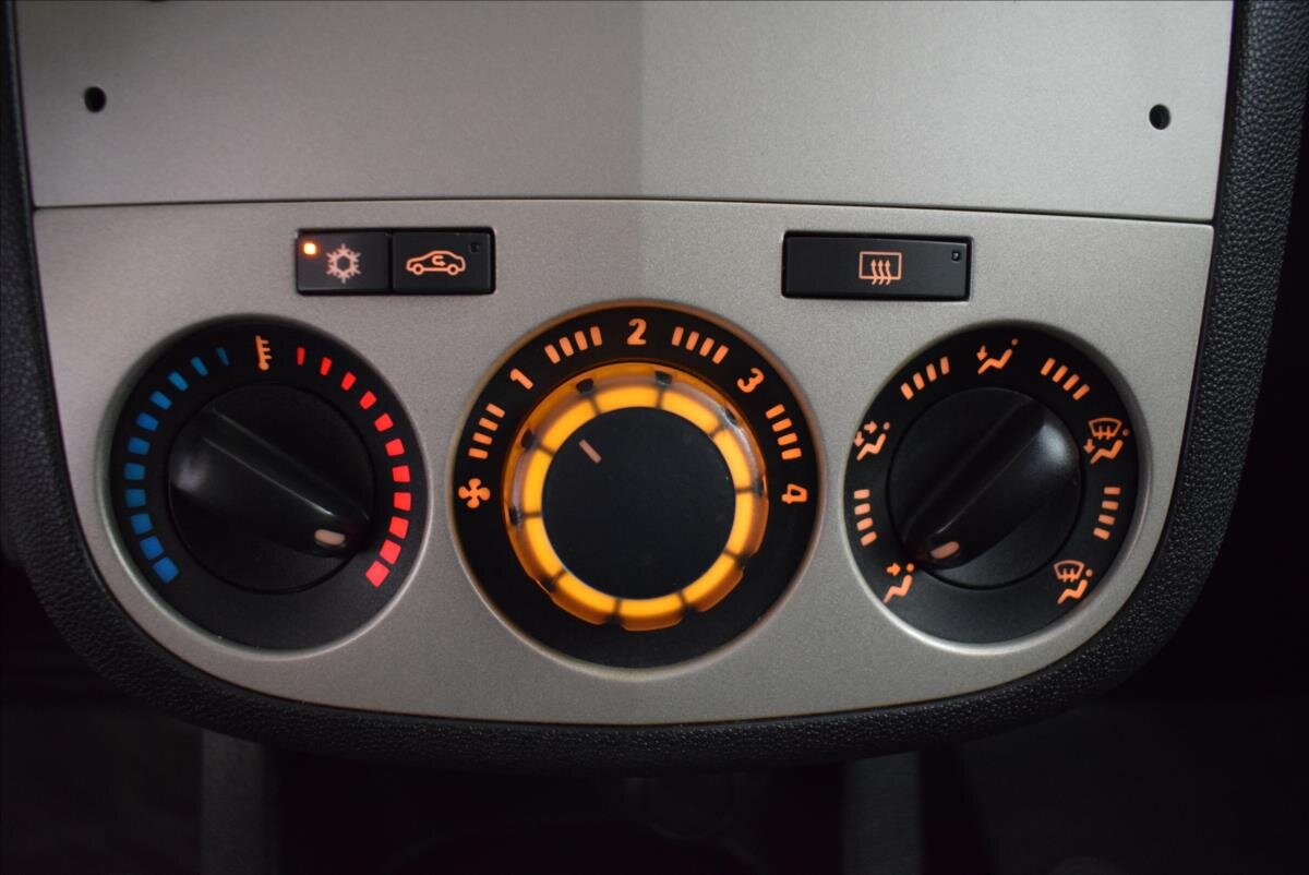 Opel Corsa Hatchback 1,2 l 59 kw