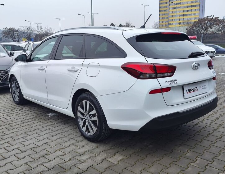 Hyundai i30 Kombi 1,4 l 103 kw