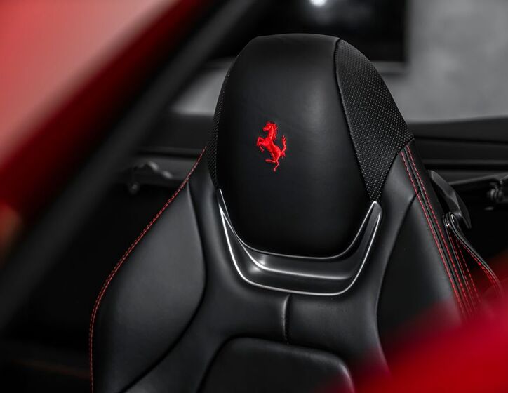 Ferrari Portofino 27