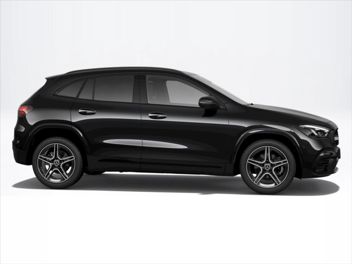 Mercedes-Benz GLA SUV / Terénní 2,0 l 110 kw