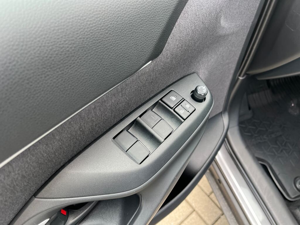 Toyota Yaris Cross SUV / Terénní 1,5 l 68 kw