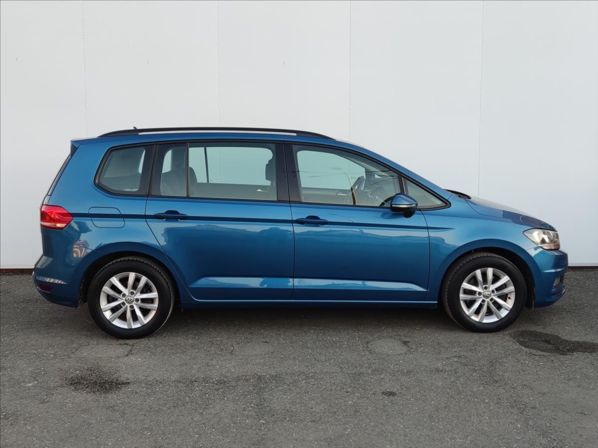 Volkswagen Touran MPV 1,2 l 81 kw