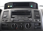 Volkswagen Transporter Kombi 2,0 l 103 kw