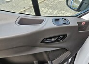 Ford Transit 8