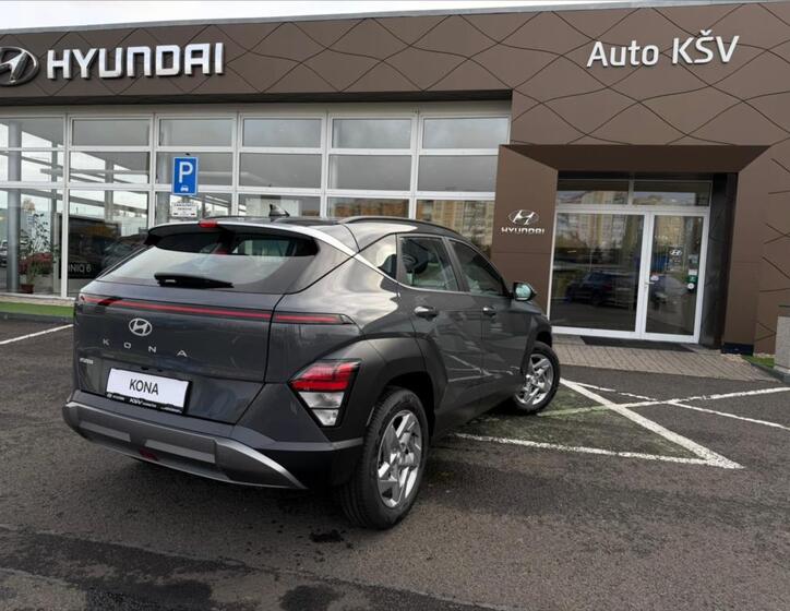 Hyundai Kona 3