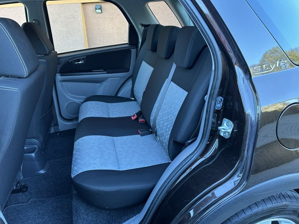 Suzuki SX4 SUV 1,6 l 88 kw