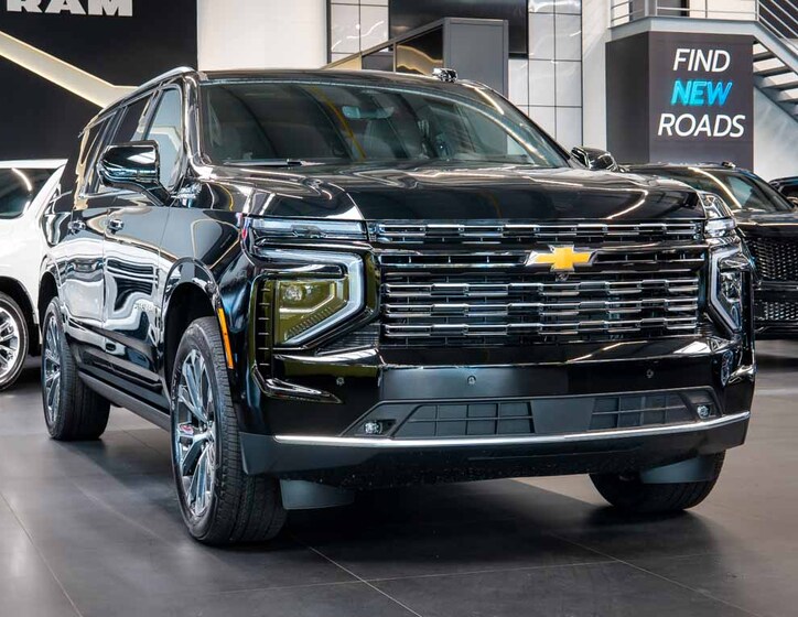 Chevrolet Suburban 11