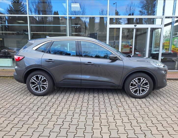 Ford Kuga SUV 2,0 l 110 kw