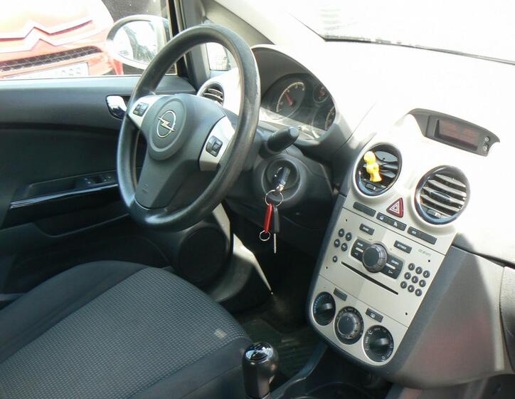 Opel Corsa Hatchback 1,2 l 70 kw