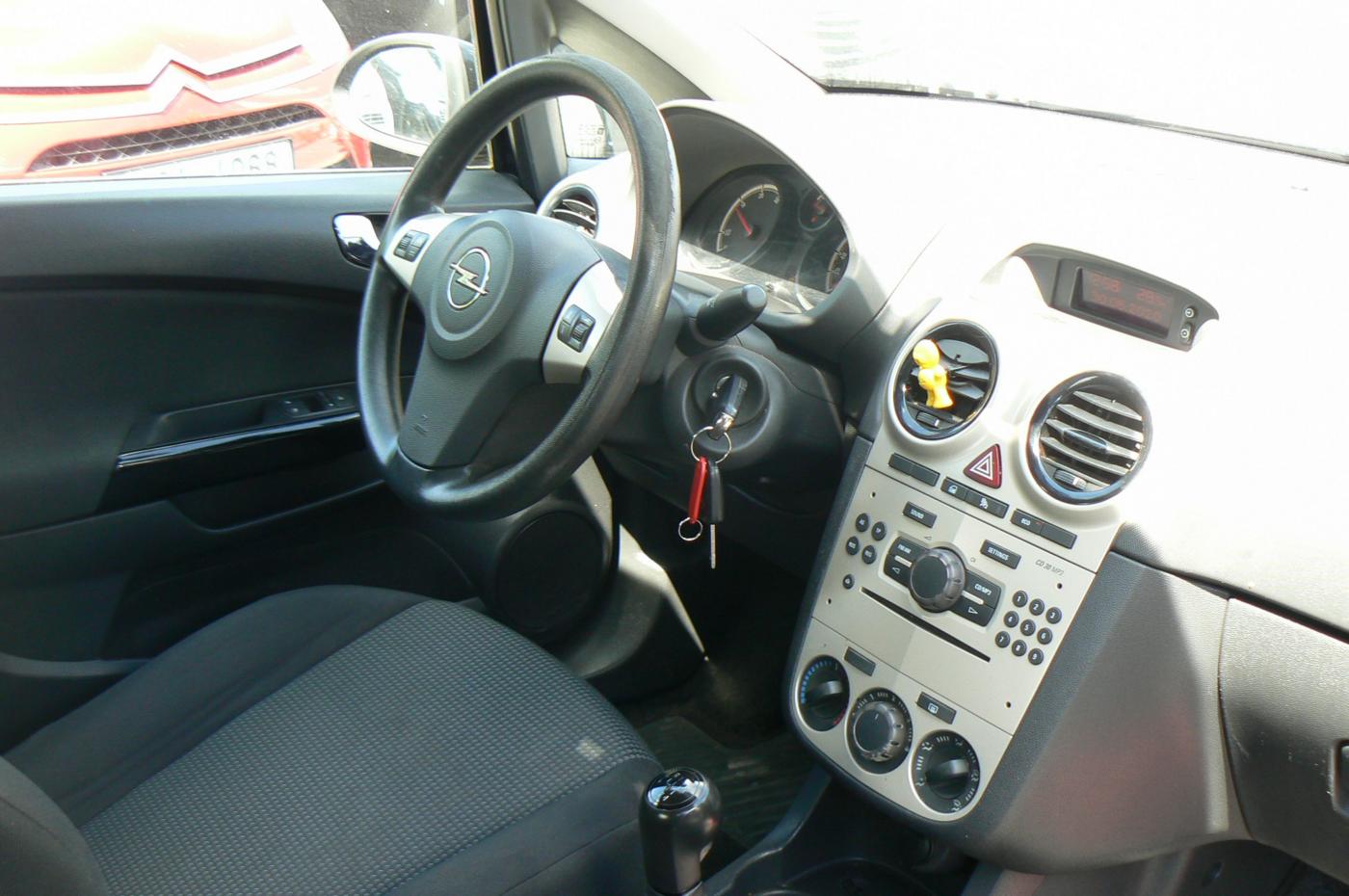 Opel Corsa Hatchback 1,2 l 70 kw