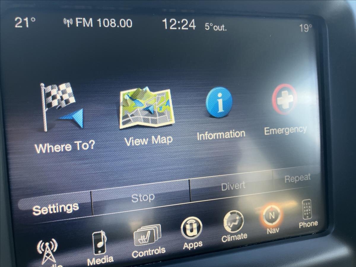 Jeep Cherokee SUV 2,2 l 147 kw