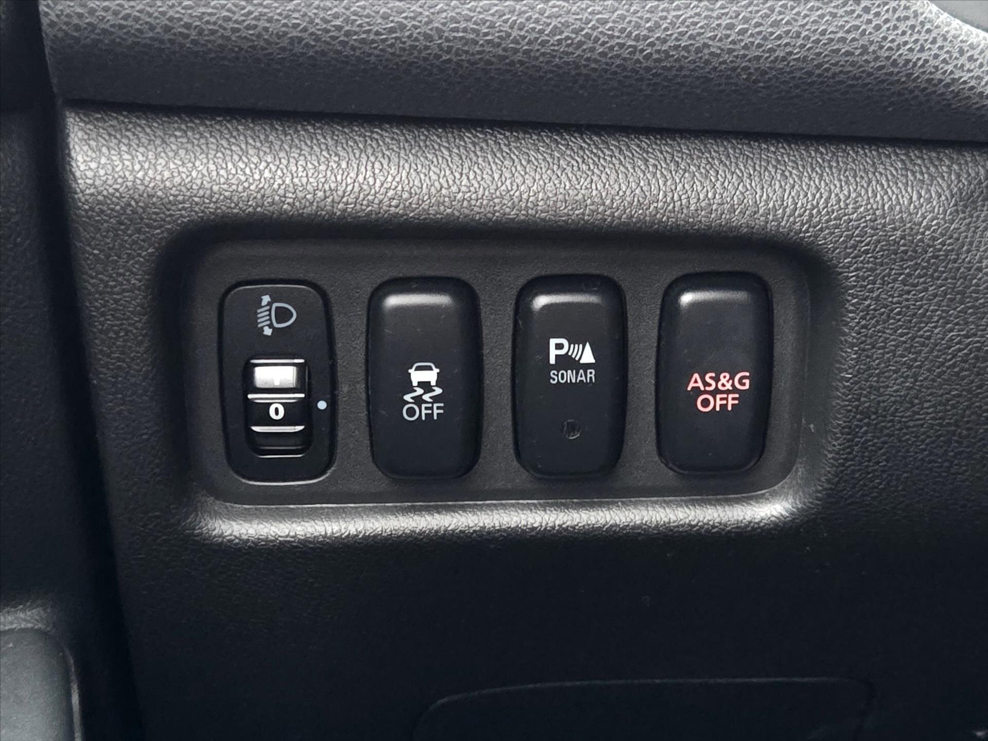 Mitsubishi ASX SUV / Terénní 1,6 l 84 kw