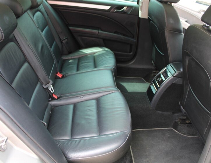 Škoda Superb 21