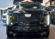 Cadillac Escalade 12
