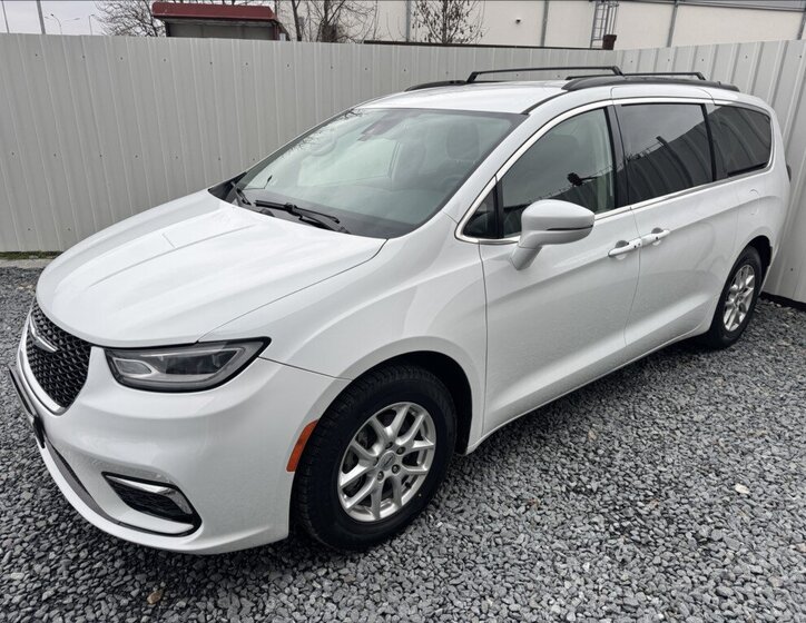 Chrysler Pacifica 6